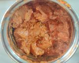 A picture of step 2 of Chicken stuffed tortilla bundt cake.