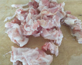 Foto del paso 4 de la receta: Ensalada de espinacas con tocino