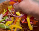 Foto del paso 7 de la receta: *SALMÓN CON PIMIENTOS FRESCOS Y CREMOSOS*