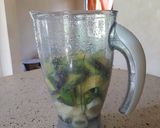 A picture of step 1 of Banana Avacado milkshake.