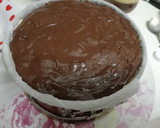Foto del paso 6 de la receta: Tarta de cumpleaños de flan, chocolate y galletas 🎂