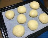 Foto langkah ke 2 dari resep Korean Garlic Bread.