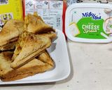 A picture of step 3 of Indo Italian Sandwich.