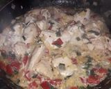 Foto del paso 4 de la receta: Pollo con papas y queso crema