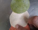 A picture of step 8 of Tiranga Rose Momos.