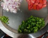 ब्रेड पिज्जा (veg pizza recipe in Hindi) रेसिपी चरण 1 फोटो