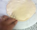 A picture of step 7 of Aloo Paratha.