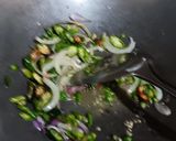 Foto langkah ke 2 dari resep Tumis pare teri.