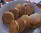 Foto langkah ke 8 dari resep Dorayaki Fav 18 m.o Baby.