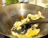 Foto langkah ke 4 dari resep Nasi Goreng Kambing Saffron Timur Tengah.