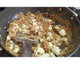 A picture of step 3 of Walnut Halwa.