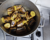 Foto del paso 2 de la receta: Torta de plátano con bocadillo y queso