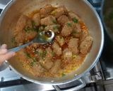 A picture of step 7 of Muthi Kabab Masala Salan.