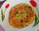 Foto langkah ke 2 dari resep Telur dadar sosis.