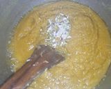 A picture of step 8 of Chanay ki dal ka halwa Gurr mein.