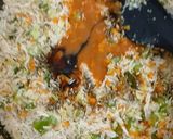 A picture of step 3 of ChickenSpring rolls.