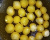 Foto langkah ke 4 dari resep Pumpkin Balls.