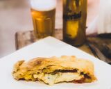 Foto del paso 5 de la receta: Calzone 🍕🍻