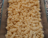 Foto del paso 6 de la receta: Pasta con salchichas al horno