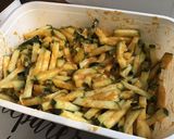 Une image de l'étape 5 de Courgettes marinées citron, ail, épices et coriandre.