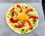 A picture of step 3 of Pizza Bismarck.