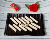 A picture of step 5 of White Chocolate Kit-Kat.