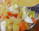 Foto del paso 6 de la receta: Sopa de verduras con huevo