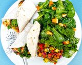 Une image de l'étape 9 de Wraps poulet et légumes du soleil.