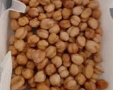 A picture of step 2 of Fried and flavoured Chickpeas.