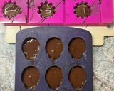Foto del paso 2 de la receta: Bombones de chocolate negro y crema de pistacho