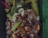 Foto langkah ke 8 dari resep Nasi merah bakar pedes.