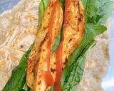 Hình bước làm 5 của món Wholewheat tortilla chicken wrap