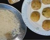 A picture of step 4 of Cheesy potato balls.