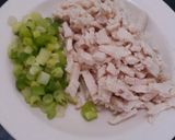 Foto langkah ke 2 dari resep Bubur Ayam Ala Saya.