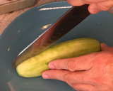 Foto del paso 1 de la receta: Tzatziki salsa griega de yogur y pepino