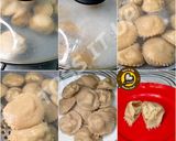 A picture of step 3 of Chicken Ravioli With Chilli Garlic Oil In White Sauce.
