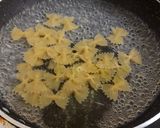 A picture of step 2 of Egg Farefalle.