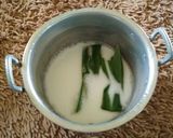 Foto langkah ke 4 dari resep Bubur sum sum Santan - Susu.