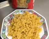 A picture of step 1 of Desi Style Masala Pasta.