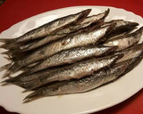 Foto del paso 22 de la receta: Anchoas en salazón y con hierbas aromáticas, con mi método de treinta días de curación