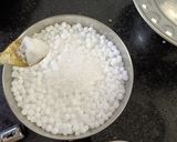 A picture of step 1 of Sabudana.