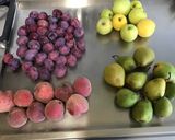 Une image de l'étape 1 de Compote aux 4 fruits (poires, pêches, prunes, pommes).