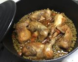 Foto del paso 4 de la receta Codornices con jamón y verduras en cocotte al vino blanco