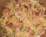 A picture of step 8 of Rice with Smoked Pork Loin, Egg, and Corn.