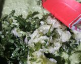 A picture of step 8 of Spinach and Cucumber Savory Pancake.