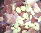 A picture of step 1 of Boneless beef karahi.