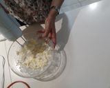 Foto del paso 2 de la receta: Tarta de fresas y panna cotta de albahaca