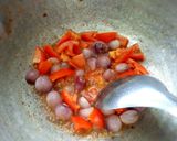 A picture of step 5 of Turnip sambar rice.