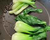 A picture of step 4 of Pakchoi with oyster sauce 🥬.