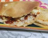 A picture of step 4 of Pizza sandwich.